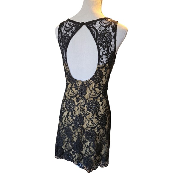 Hunza G Black Cocktail rare Dress Beaded Lace Open Back M Party Sophisticated - Picture 4 of 14